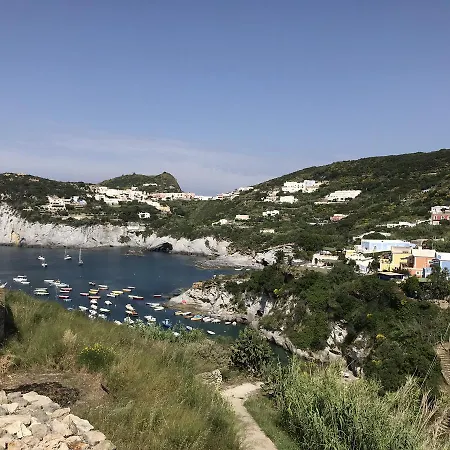 La Caletta - Immobilevante Ponza